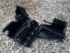 Kubota U55 KX057 KX191 Mini Excavator to Skid Steer Adapter Conversion SSQA