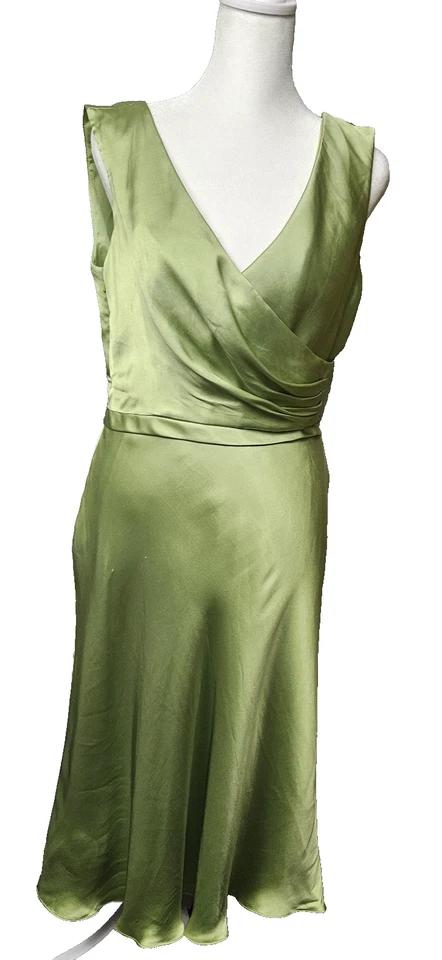 Anne Klein 100% silk yellow/green knee length dress soft flowy size 6 - Image 4 of 4