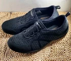 Sketchers StretchFit Air-Cooled Memory Foam Black Slide On Sneakers Size 8.5
