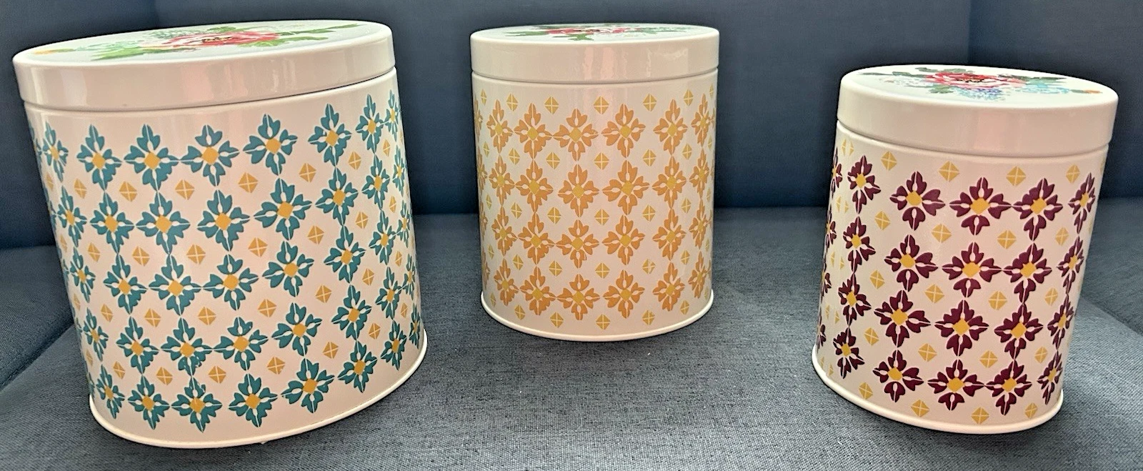Set of 3 The Pioneer Woman Canister Set Storage Farm House Kitchen Flower Top