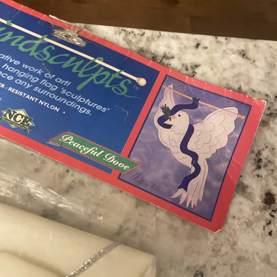 Paloma pacífica Windsculpts de colección #90921 por NCE bandera de patio 1998 - NUEVO Foto 2 de 4