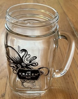 The Kraken Black Spiced Rum Henkelglas