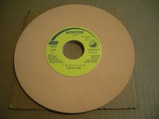 NEW Norton USA 7  x 0.25  x 1.25  G5960970 Abrasive Grinding Wheel 38A220-K8V