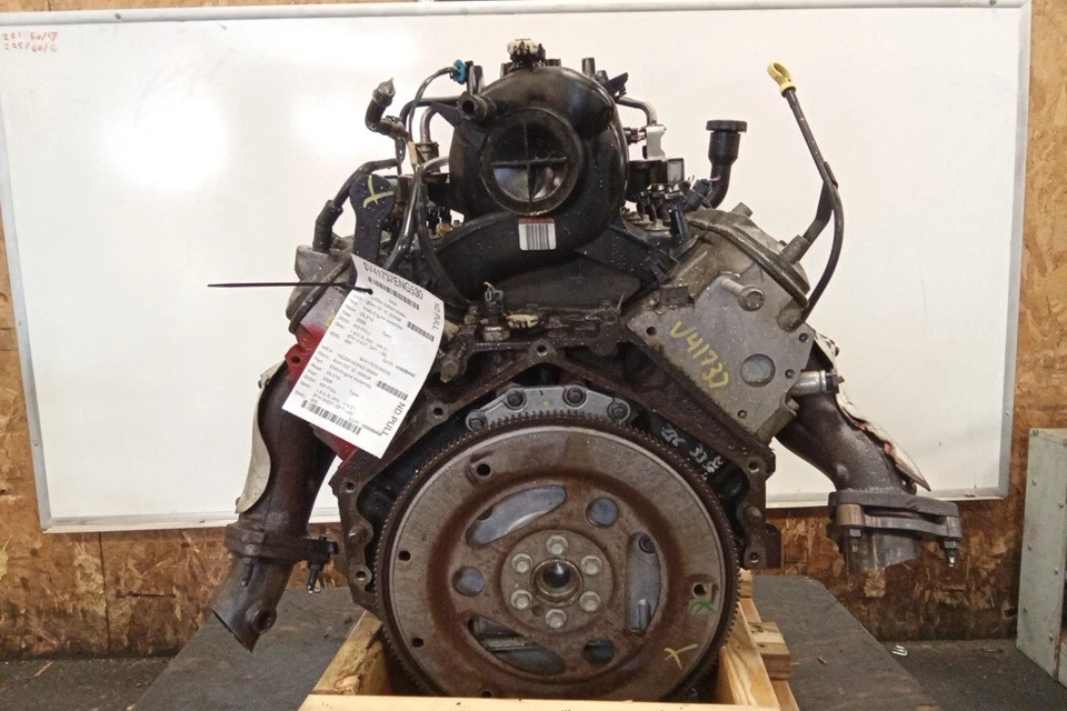 05 06 Chevy Avalanche Silverado GMC Sierra Yukon motor de 5,3 L OEM Foto 2 de 4