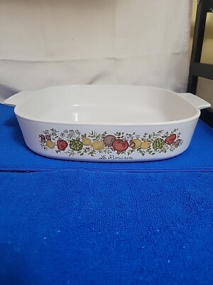 Spice Of Life Le Romarin A-10-B 9&3/4'' x 9&3/4'' x 2'' No lid Vintage Corning Ware