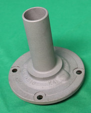 Used 1982-92 Ford Mustang T5 Transmission Front Bearing Retainer 13-52-027-910 Used 1982-92 Ford Mustang T5 Transmission Front Bearing Retainer 13-52-027-910