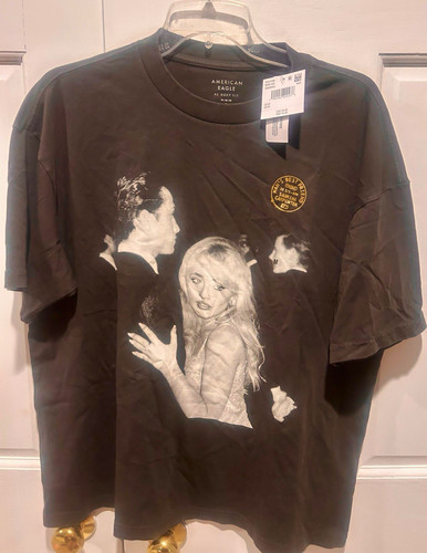 American Eagle AE Boxy Fit Sabrina Carpenter Graphic Tee Black M Relaxed