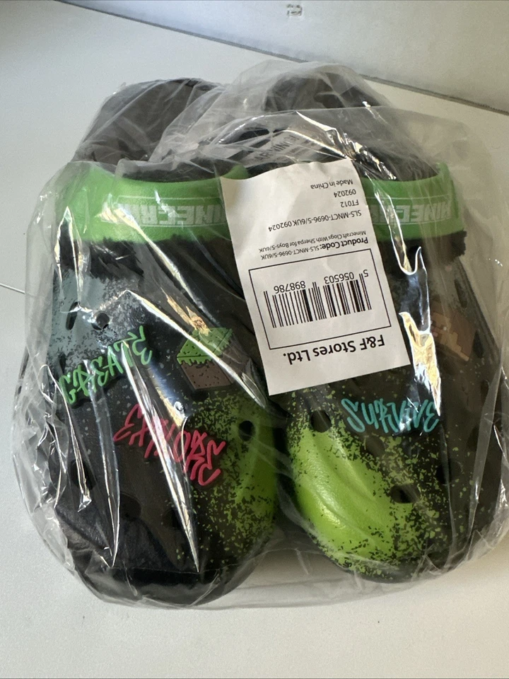 Zuecos cálidos unisex estilo CROC Minecraft con inserciones de vellón talla 6/8 EE. UU. Foto 2 de 4