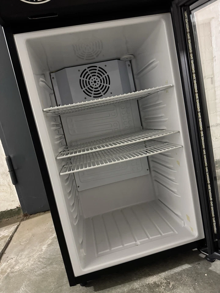 Stone Brewing Kühlschrank – seltenes Sammlerstück aus Berlin-Zeit - Bild 4 von 4