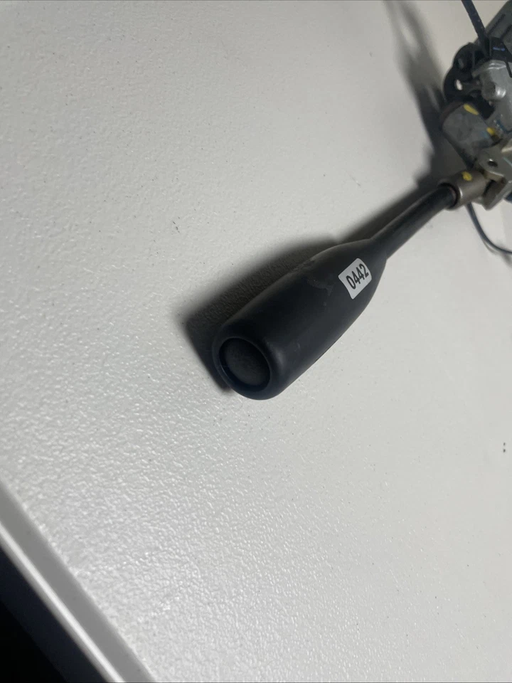 2000-2006 Toyota Tundra Sequoia Gear Shifter Selector Lever W/ Overdrive - Image 3 of 4