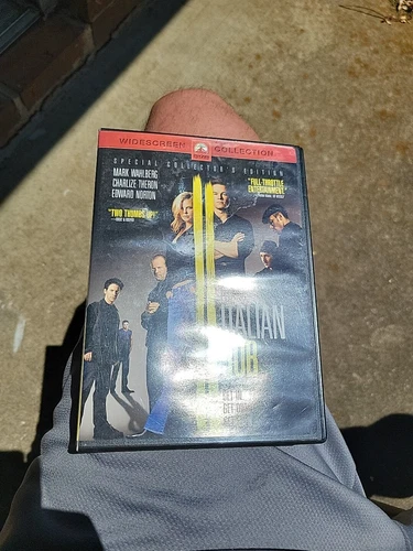 The Italian Job (DVD, 2003, Widescreen) Mark Wahlberg , Charlize Theron