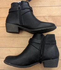 Top Moda Black Chase-1 Elastic Panel Block Heel Dual Buckle Decor Ankle Boot 7