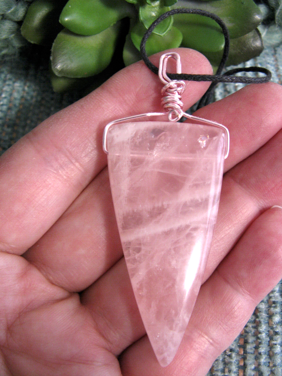 NEW LG NATURAL PINK ROSE QUARTZ CRYSTAL 