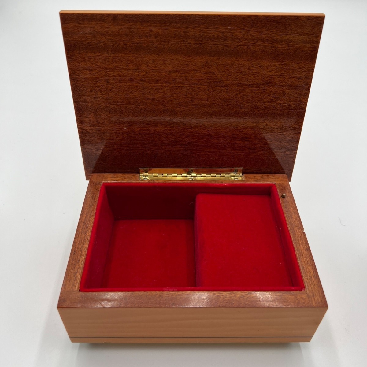 ゲイサスジャカール GUEISSAZ JACCARD ジュエリーボックス Gueissaz Jaccard classic Music Box Jewelry wood inlaid | eBay