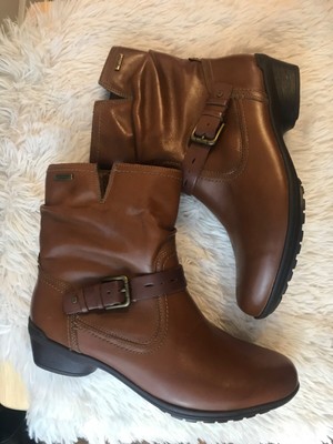 rockport hydroshield womens boots