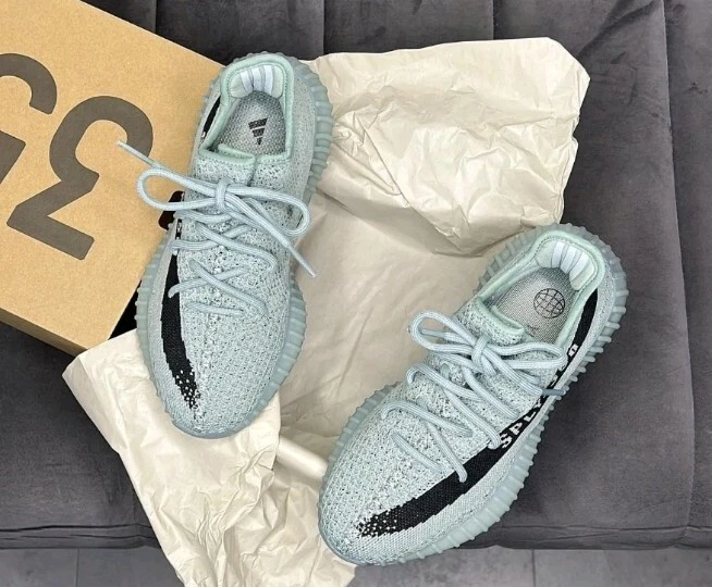 Yeezys ebay hotsell uk