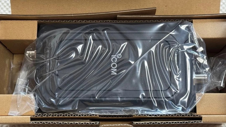 Sintonizzatore antenna automatico ICOM AH-705 IP54 per contrappeso IC-705... - Immagine 3 di 4