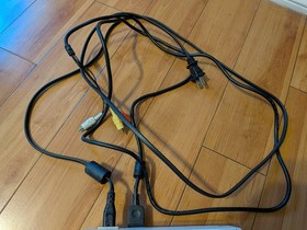 Sega Dreamcast Console, 2 Controllers, Memory Card (All Tested, VA1)