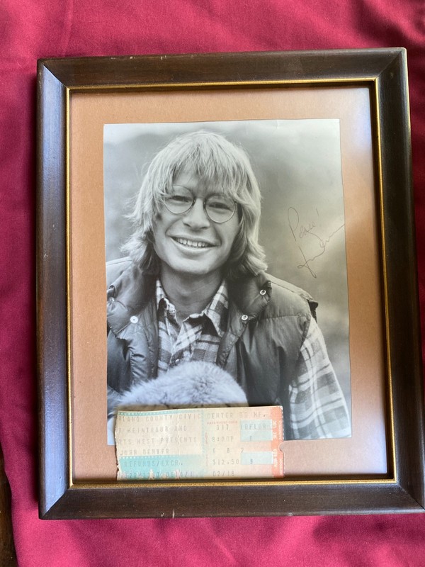 Real John Denver [1943-1997] (Singer, Songwriter, Actor) Signed 8 x10  Photo