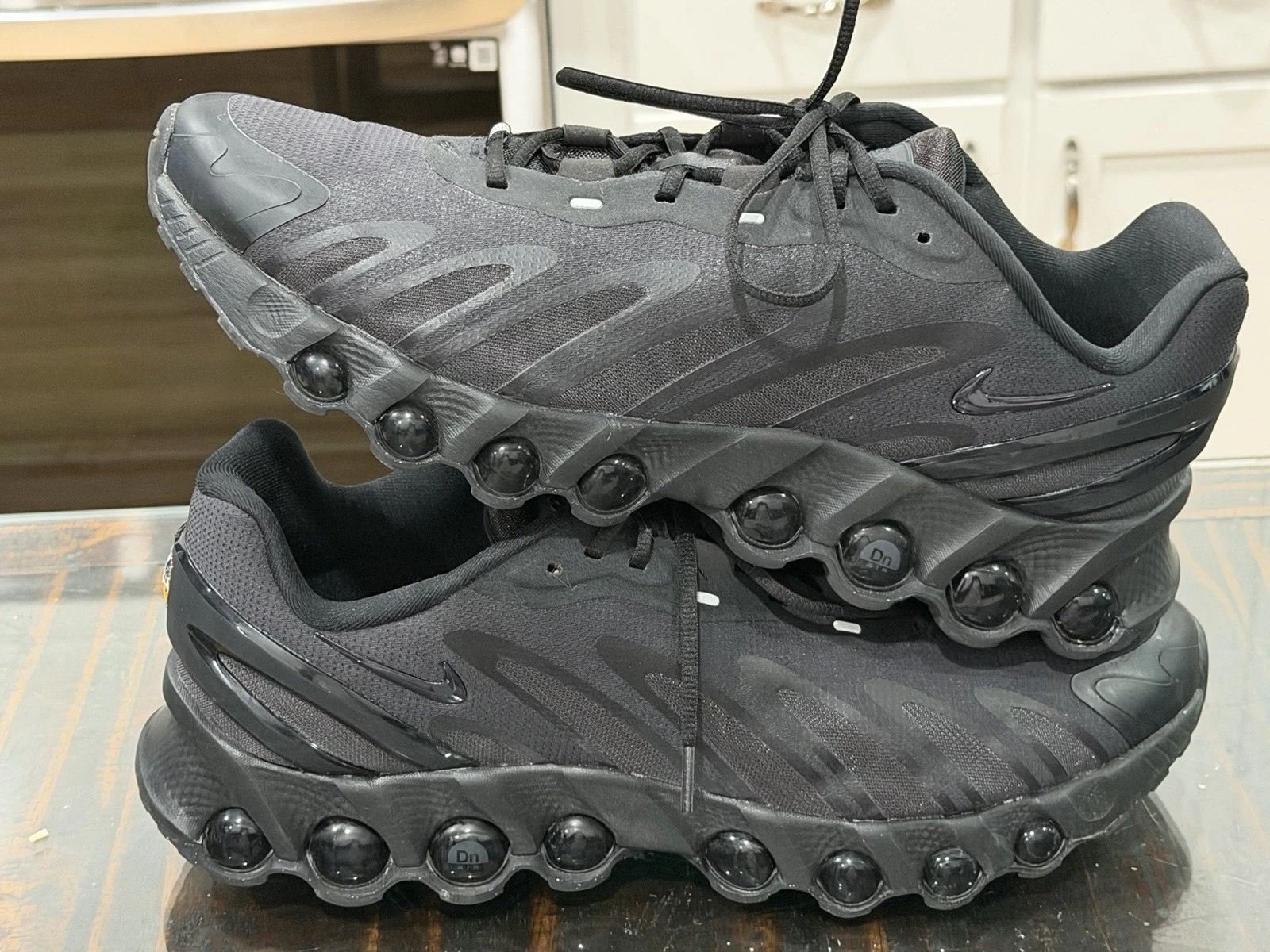 MEN's Nike Air Max DN8- Running/Casual Shoes- Black Out- All Black--size 13M