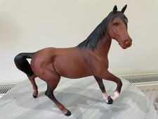 Beswick Vintage Porcelain Bay Stallion, Matte Glaze, Model number 2668 