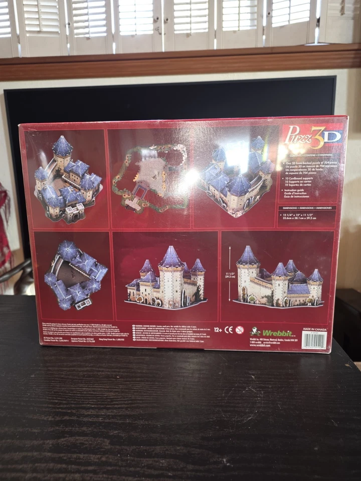 Sealed Wrebbit Puzz 3D Medieval Castle Dimensional 704 Pcs Puzzle - Image 3 of 4