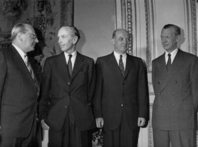 The 'Big Four' Foreign Ministers meet Quai d'Orsay Paris France talk- Old Photo