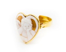 anello cammeo Anello con cuore angelo su cammeo sardonico