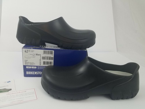 steel toe clogs