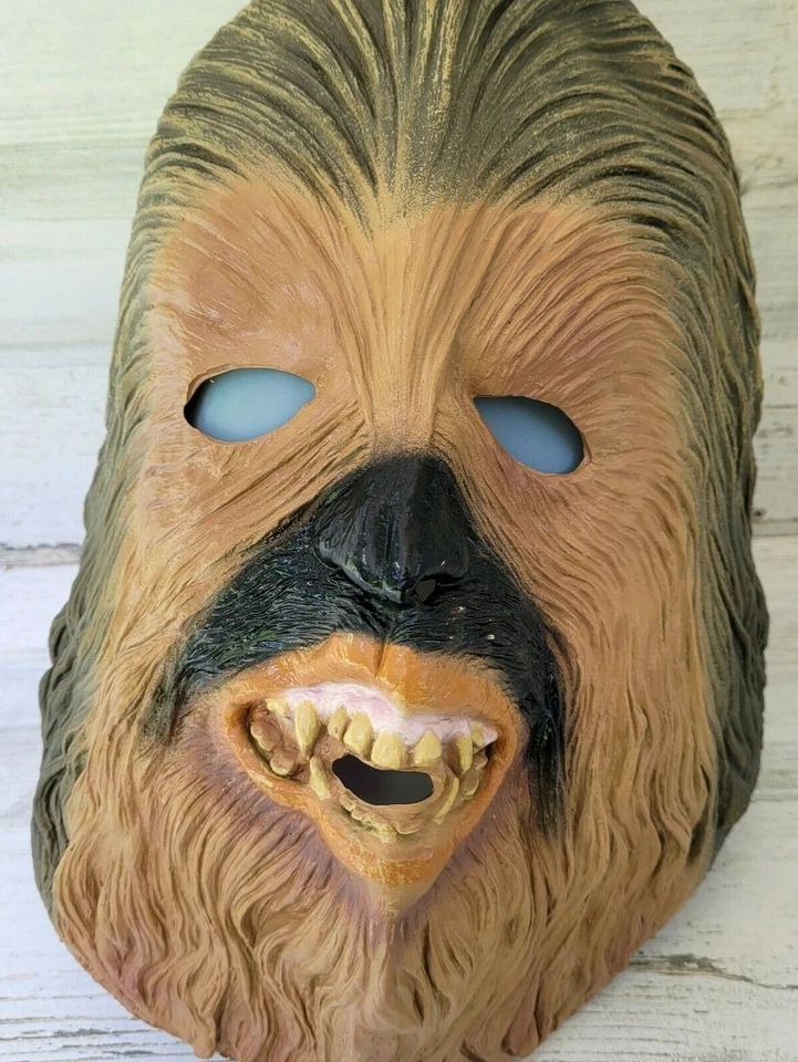 Rubie's 2010 Chewbacca Mask Star Wars Supreme Edition Costume Halloween Mask - Image 2 of 4