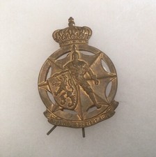 BELGIQUE  COIFFURE - Insigne de casque de Défense Civile 2°GM
