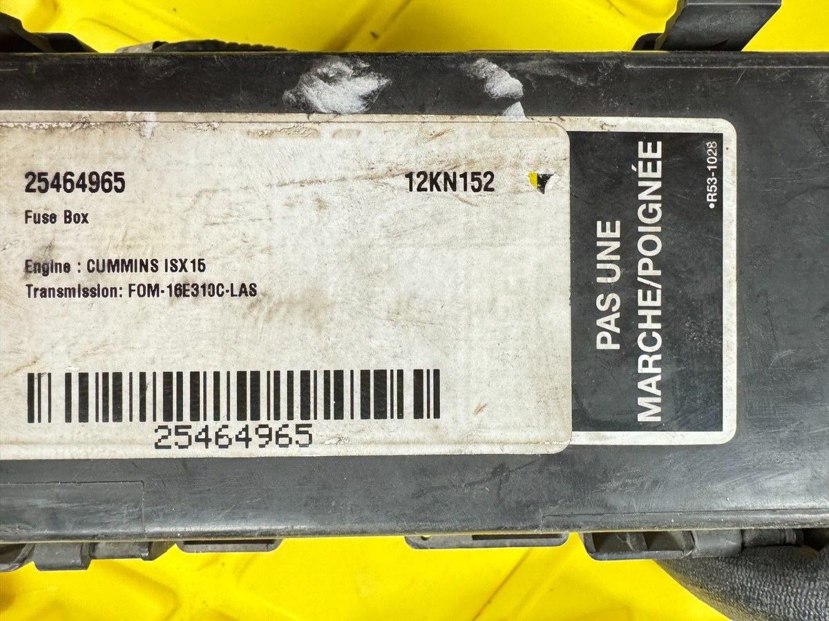 KENWORTH T660 Fuse Box CUMMINS P92-4979-31111 with Harness Used | eBay