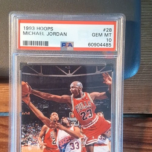 1993 Hoops Michael Jordan #28 Chicago Bulls Basketball Card PSA 10 Base Set