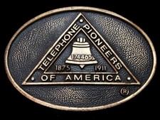 LB07156 VINTAGE 1978  TELEPHONE PIONEERS OF AMERICA  SOLID BRASS BELT BUCKLE