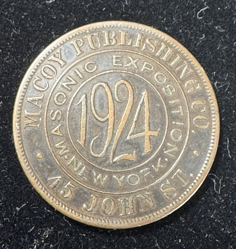 ** 1924 MASONIC EXPOSITION - MACOY PUBLISHING CO. NEW YORK TOKEN **