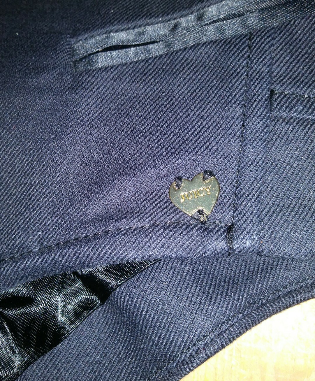 Picture 3 of 10