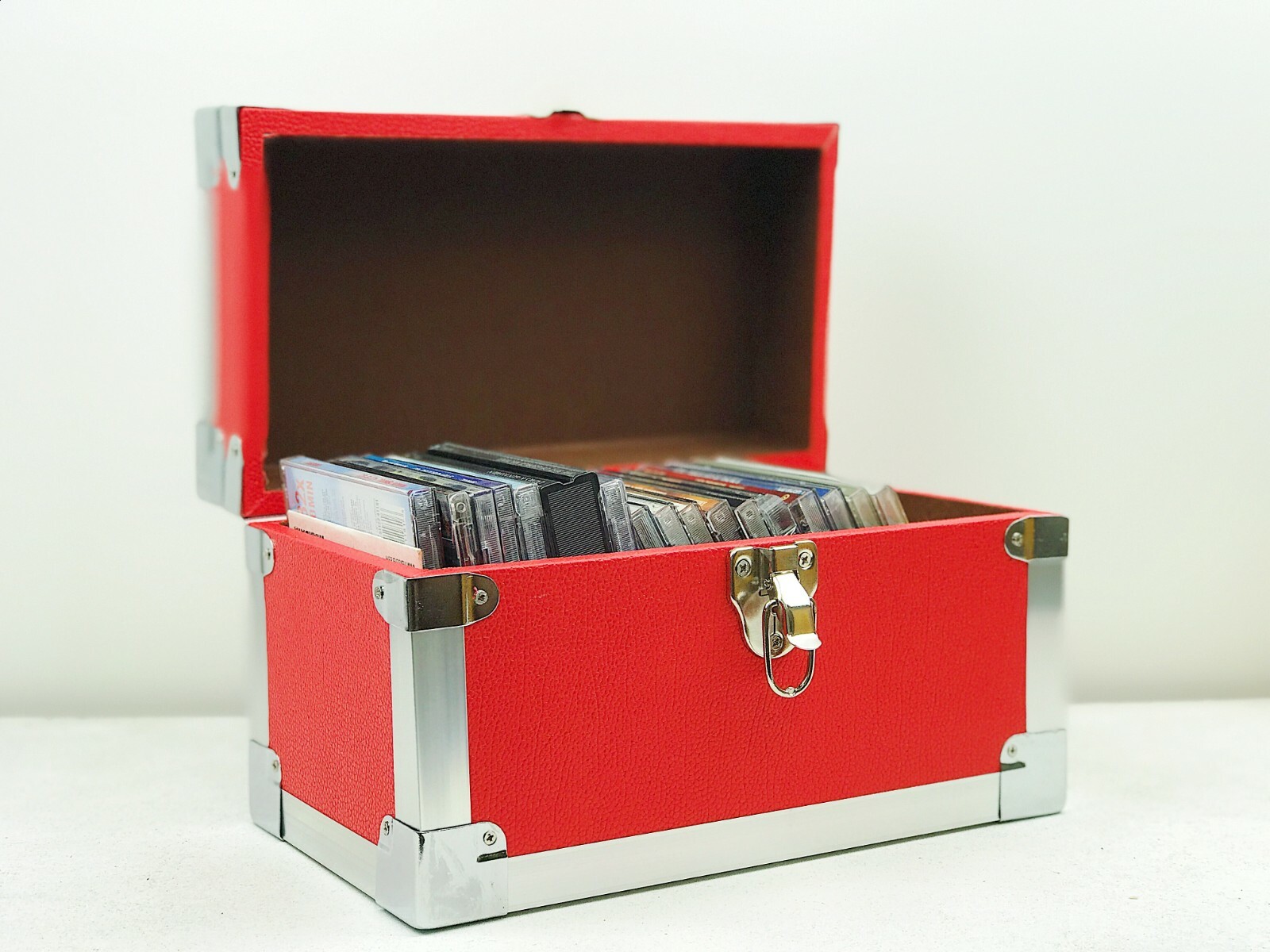 cd-storage-case-organiser-holder-for-up-to-26-cds-hard-box-choice-of