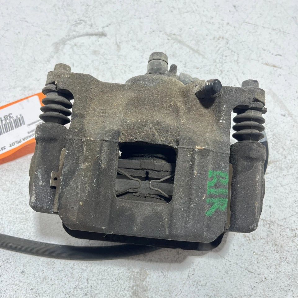2018 HONDA PILOT EX-L REAR RIGHT PASSENGER SIDE BRAKE CALIPER OEM - Image 3 of 4