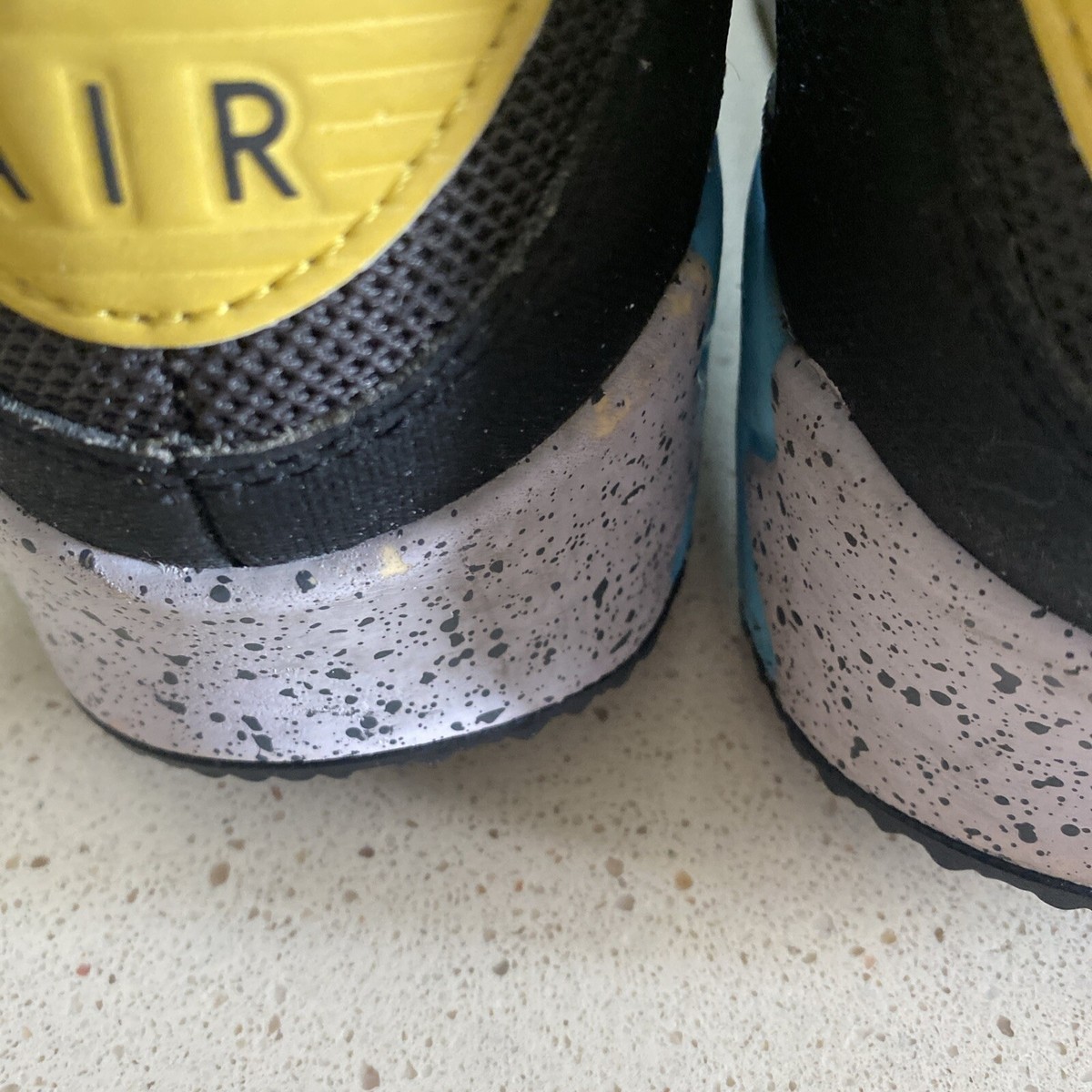 Nike Air Max 90 Sneakerboot Size 10.5 Mens Grey Yellow Blue  display picture 3