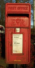 Photo 6x4 Close up, Elizabeth II postbox on Halifax Road (A646) Hebden Br c2016