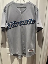 Toronto Blue Jays Grey Majestic Jersey Size 44. Old School Logo 2004-2007