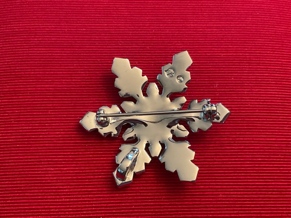 Swarovski Crystal Snowflake Brooch Pin Pendant eBay