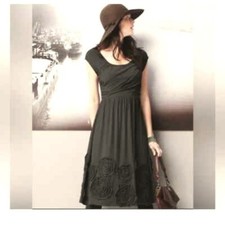 Garnet Hill Black Rosette Soft Knit Dress Size 12 Fit & Flare Floral Applique