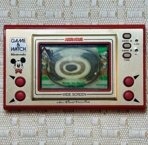 Vintage Tested/Works 1981 Nintendo/ Disney Mickey Mouse Game W/Batteries/Works