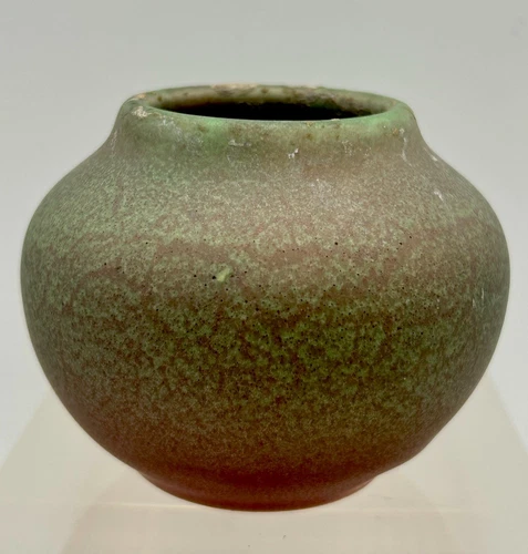 1907 Antique Rookwood Matte Green & Russet Mottled Glaze 890F Pottery Vase