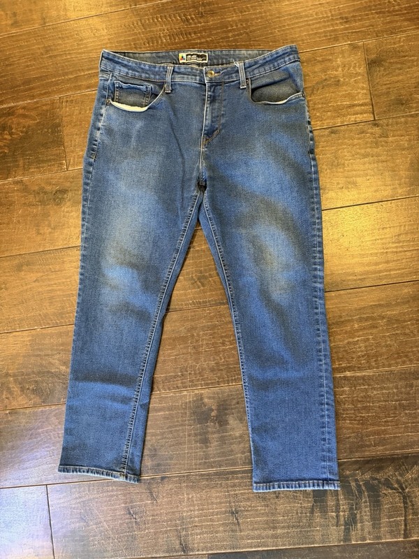 UB Tech Travel Explore Discover Stretch Men’s Jeans Size: 36x30 (Pre-Own)