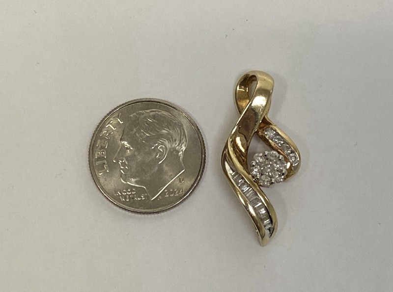 10k Yellow Gold AURA Natural Round & Baguette Diamonds Ribbon Design Pendant