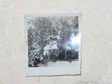 Foto Di Un Cappellano Militare In Uniforme Davanti A Un Altare Da Campo!