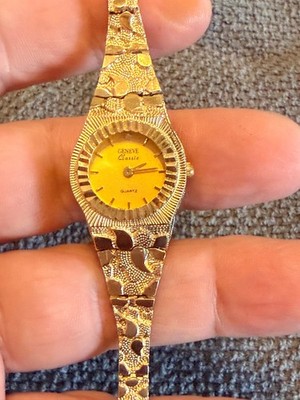 10k Yellow Solid Gold Geneve Classic Nugget Womens Watch