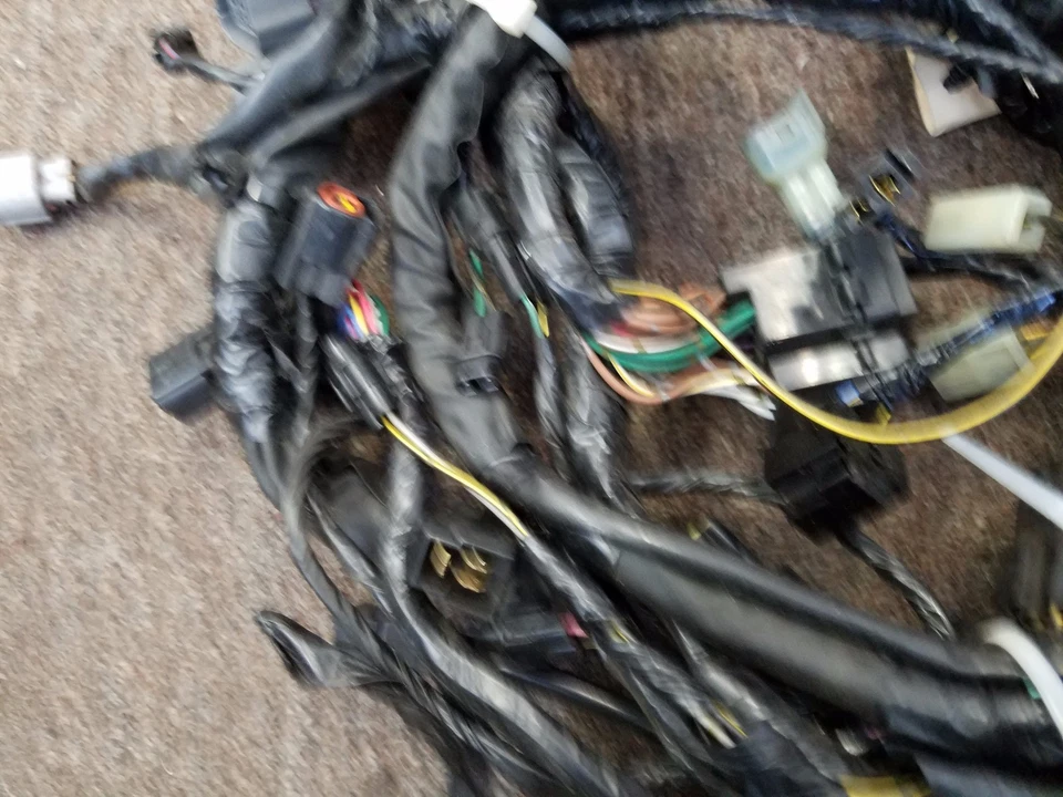 Arnés de cableado principal usado de fábrica OEM telar Kawasaki Ninja EX650R 2009 2010 2011 Foto 4 de 4